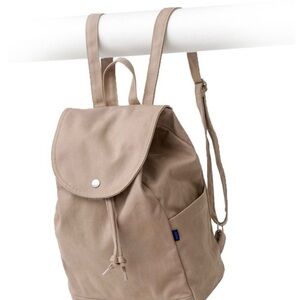Baggu Canvas Backpack in Mushroom